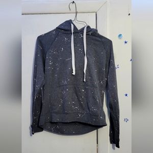 No brand long sleeve sweater hoodie..size Small